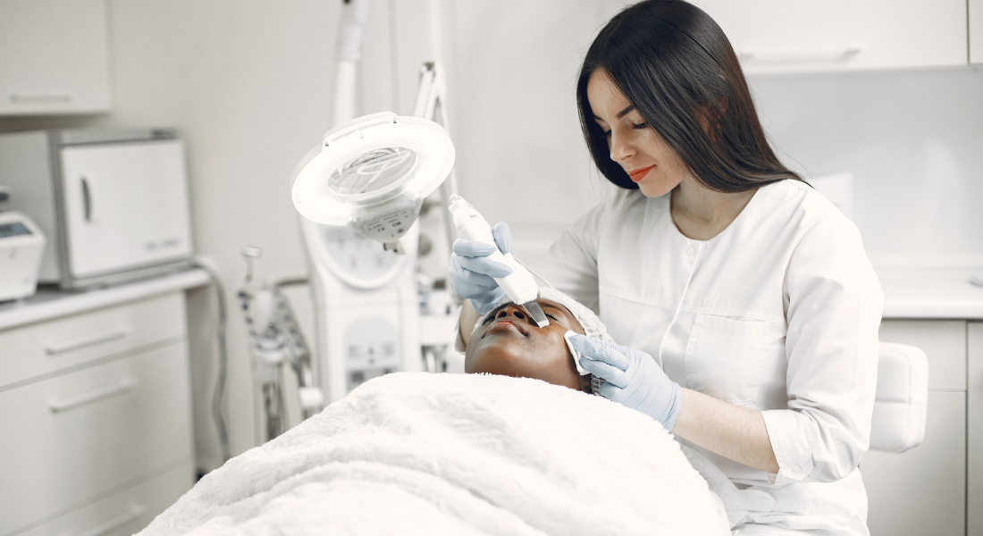 HydraFacial in Lahore for Students, Professionals & Brides